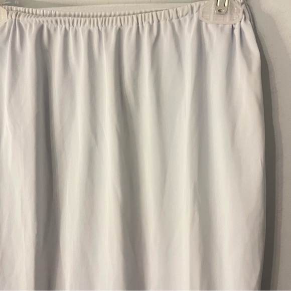 New Vintage Van Raalte Opaquelon Blue Half Slip Pleated Lace Trim Size Medium - Picture 5 of 8